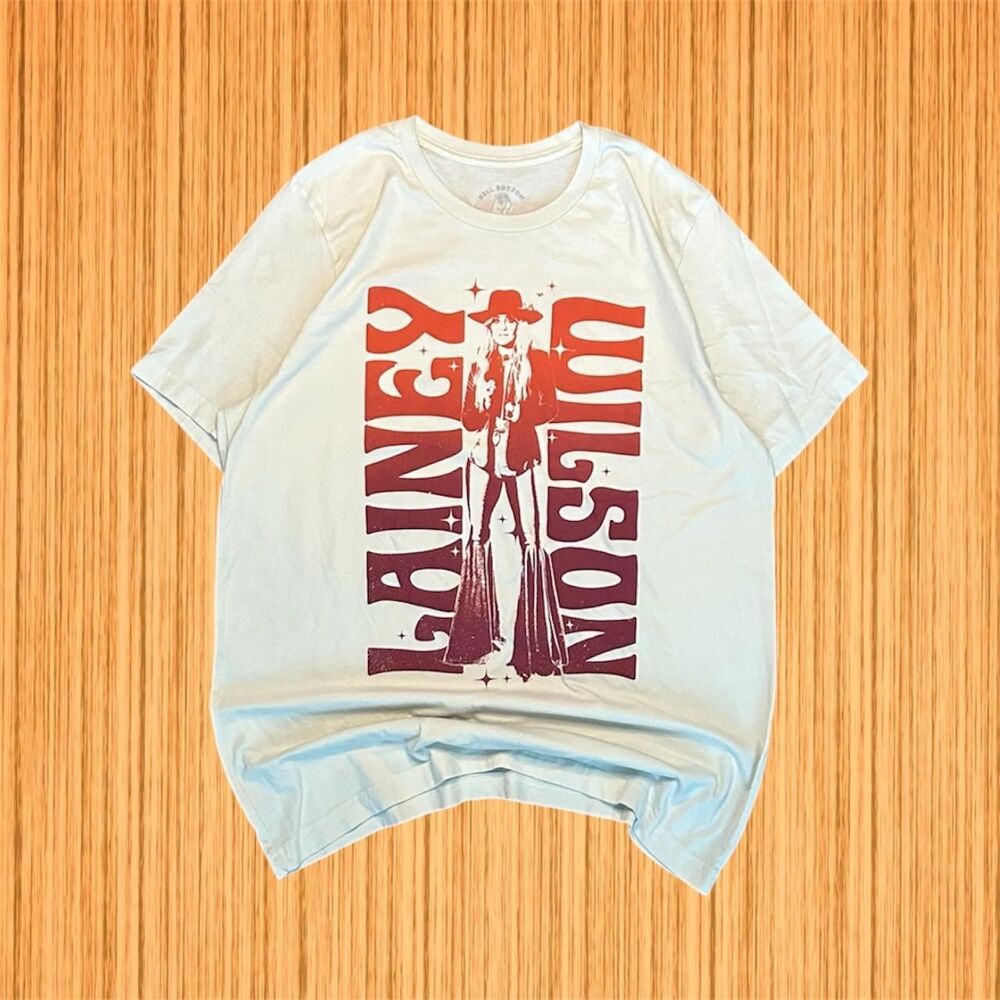 Lainey Wilson 2023 Tour T-Shirt